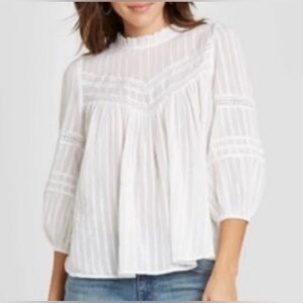 Universal Thread White Textured Blouse - image 1